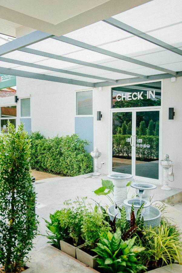 One Chumphon Hotel Ngoại thất bức ảnh