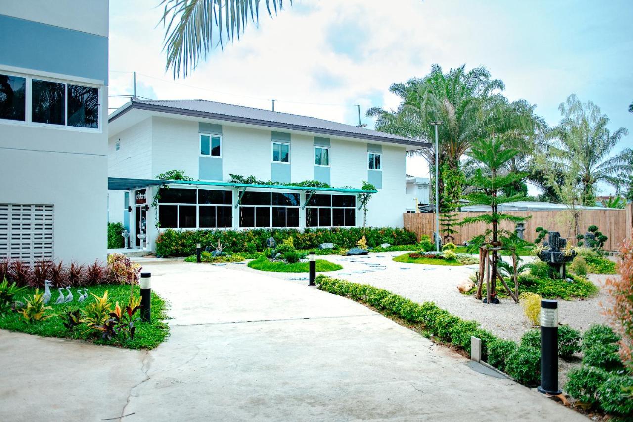 One Chumphon Hotel Ngoại thất bức ảnh