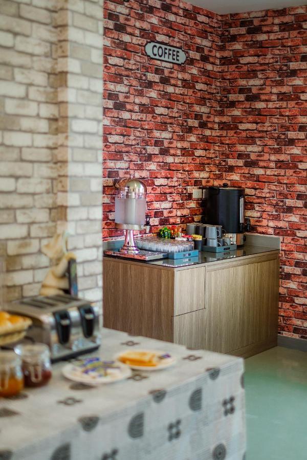 One Chumphon Hotel Ngoại thất bức ảnh