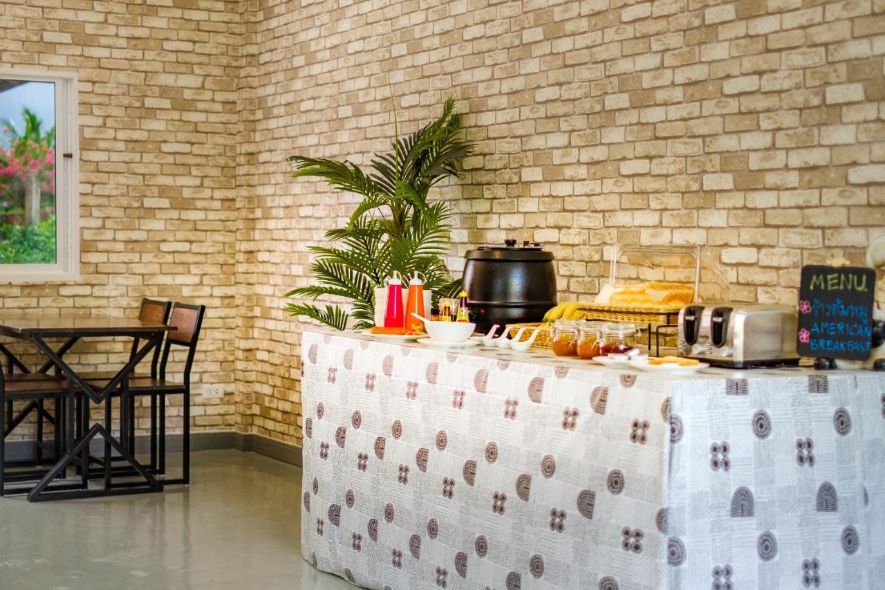 One Chumphon Hotel Ngoại thất bức ảnh
