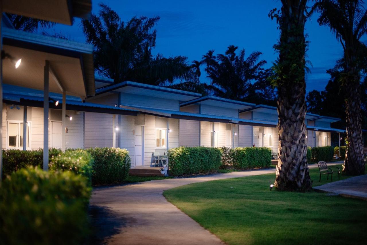 One Chumphon Hotel Ngoại thất bức ảnh